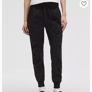 Lululemon black joggers with drawstring